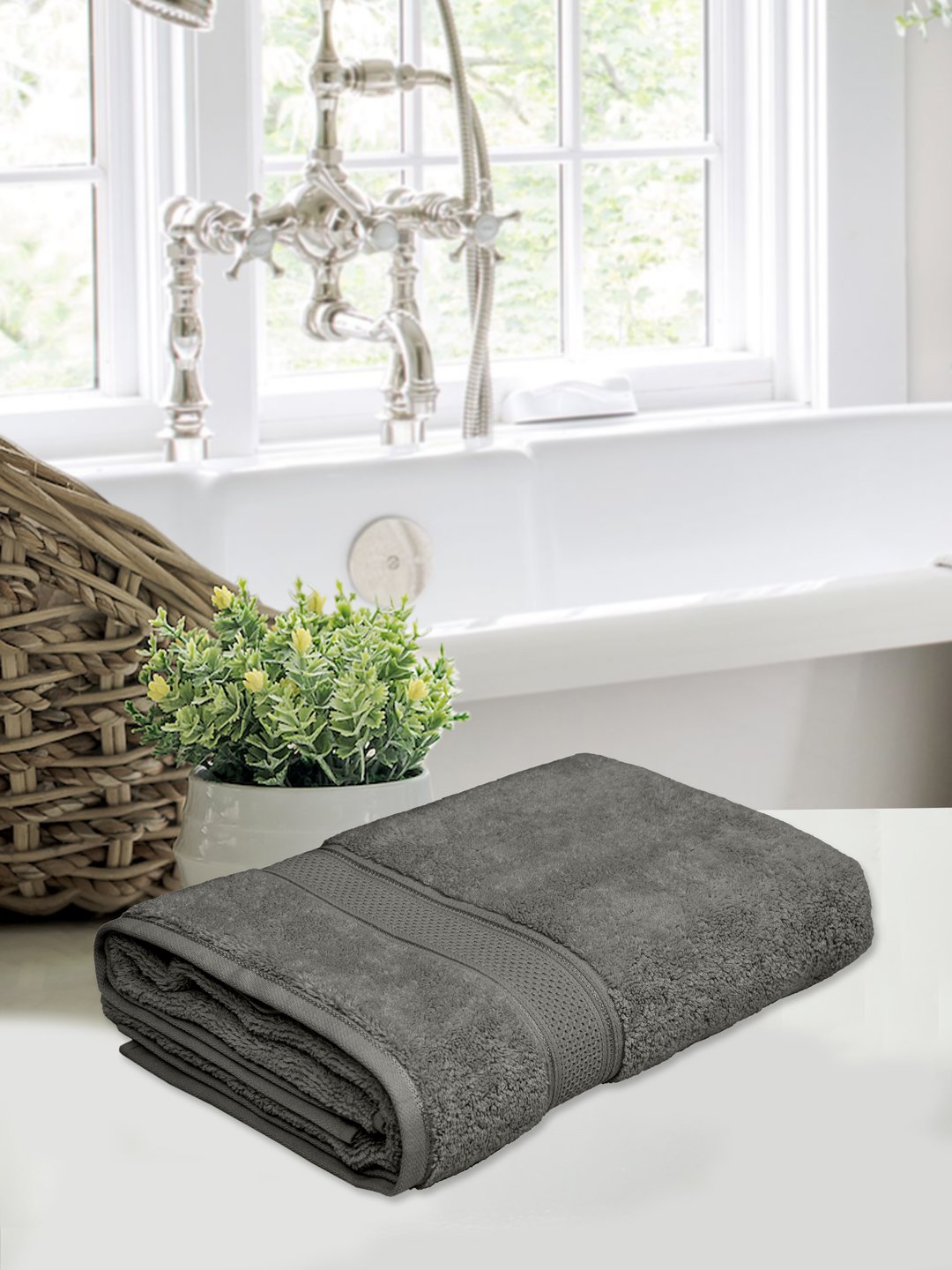 Home Fresh Solid 100% Cotton 450 GSM One Large size 75x150 Cm / 30x60 Inches Bath Towel